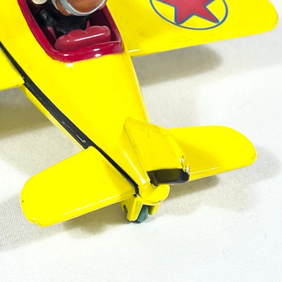 Vintage Disney DecoPac Mickey Mouse Flying Airplane Die Cast Toy Yellow 1981 - Picture 12 of 16
